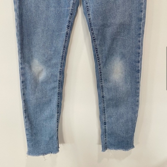 Urban Outfitters Girlfriend High Rise Jeans - Picture 4 of 11